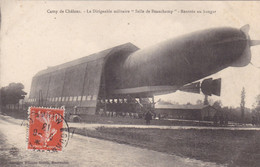 Marne - Camp De Châlons - Le Dirigeable Militaire "Selle De Beauchamp" - Rentrée Au Hangar - Camp De Châlons - Mourmelon