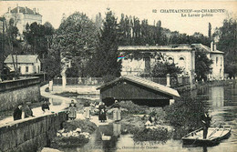 Châteauneuf Sur Charente * Le Lavoir Public * Laveuses Lavandières * Bac Passeur - Chateauneuf Sur Charente