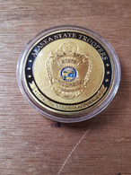 MEDAILLE ALASKA STATE TROOPERS SOUS CAPSULE - Police & Gendarmerie