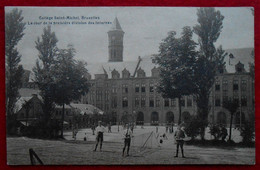 CPA 1927 Bruxelles Collège Saint-Michel, La Cour De La 1ère Division Des Internes - Tennis - Education, Schools And Universities