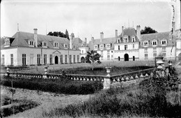 PN - 147 - INDRE ET LOIRE - CHAMPIGNY SUR VEUDE - Chateau - Anciennes Servitudes - Original Unique - Plaques De Verre