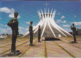 BRESIL - BRESILIA - BRASIL - LA CATHEDRALE BRASILIA - ENTREE PRINCIPALE - Brasilia