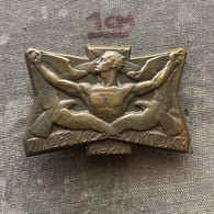 Badge Pin ZN010172 - Gymnastics Sokol Czechoslovakia 1920 - Gymnastique