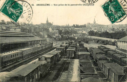 Angoulême * Vue Prise De La Passerelle Chaignaud* La Gare * Train Wagons * Ligne Chemin De Fer Charente - Angouleme