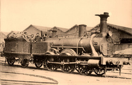 EST Locomotive à 2 Essieux Moteurs Accouplés Et Porteur N°195 * Carte Photo ( Texte D'époque )* Chemin De Fer Est Train - Trains