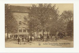 REF3871/ CP-PK Forest Institut Sainte-Ursule Façade Intérieur Animée MINT - Education, Schools And Universities