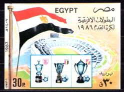 1987 EGYPT AFRICA FOOTBALL CUP WINNER EGYPT SOCCER SOUVENIR SHEET MICHEL: B43 MNH ** - Blocchi & Foglietti