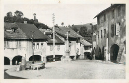 .CPSM  FRANCE 74 " Alby Sur Chéran, Place Du Trophée" - Alby-sur-Cheran