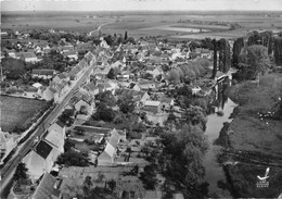 18-MAREUIL-SUR-ARNON- LES BORDS DE L'ARNON ET ROUTE D'ISSOUDUN VUE DU CIEL - Other & Unclassified