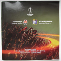 Football -  UEFA Europa League 2015-16 Shakhtar Donetsk Ukraine - RSC Anderlecht Belgium - Books