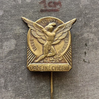 Badge Pin ZN010206 - Gymnastics Sokol Czechoslovakia Praha Prague 1923 - Gymnastique