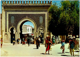 CPSM Maroc. Fez Fès Porte Boujeloud, Timbre 1975 ? - Fez (Fès)