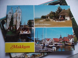 Nederland Holland Pays Bas Makkum Met Recreatiehuisjes En Fuiken - Makkum