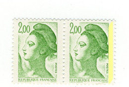 Liberté 2fr Vert Sans Phospho Tenant à Normal YT 2484a . Rare , Voir Le Scan . Cote Maury N° 2488e : 80 € . - Varieties: 1980-89 Mint/hinged