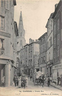 Confolens         16        Grande Rue. Cortège   (voir Scan) - Confolens