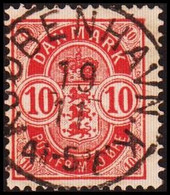 1885. Coat-of Arms. Large Corner Figures. 10 Øre Carmine. Perf. 14x13½ KJØBENHAVN K. ... (Michel 35YAa) - JF417847 - Usati