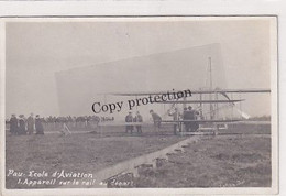 Pau - Ecole D'Aviation - 1er Appareil Sur Le Rail De Départ - Carte Photo - 1909        (210409) - ....-1914: Precursors