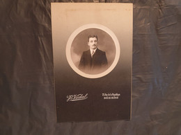 Cdv Ancienne Fin 19ème Siècle. Portrait D Un Homme Distingué. PHOTOGRAPHE J VIDAL À BEZIERS - Oud (voor 1900)