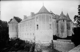 PN - 244 - INDRE ET LOIRE - LA GUERCHE - Le Chateau - Original Unique - Plaques De Verre