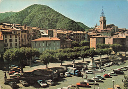 04 Digne Place De La Libération Voiture Automobile 2CV Citroen 4L Renault Ami8 Simca Coccinelle Wolkswagen - Digne