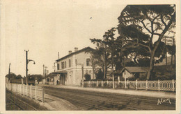 .CPA  FRANCE 84 "Le Pontet, La Gare" - Le Pontet