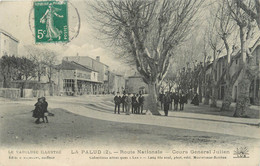 .CPA  FRANCE 84 " Lapalud, Route Nationale, Cours Général Julien" - Lapalud