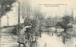 .CPA  FRANCE 79 "Mauzé Sur Le Mignon,  Sous Les Moulins" - Mauze Sur Le Mignon