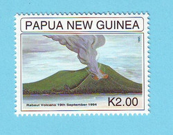 PAPOUASIE NOUVELLE GUINEE PAPUA VOLCAN 1995    YVERT N°745 NEUF MNH** - Volcanos