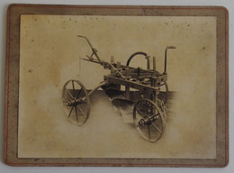 Charrue BRABANT à 3 Fers Et 3 Roues - Photographie Ancienne V. 1875 TBE Agriculture Labour Versoir RARE - Oud (voor 1900)