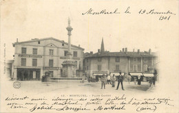 CPA FRANCE 01 "Montluel, Place Carnot". - Montluel