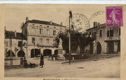 47 - Monflanquin : Place Centrale - Monflanquin