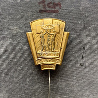 Badge Pin ZN010250 - Gymnastics Sokol Czechoslovakia Ivancice 1928 - Gymnastique