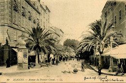 Ajaccio * Vue Sur L'avenue Du 1er Consul * Hôtel De France * Voir Cachet Au Dos : Banque De France * Corse Du Sud 2A - Ajaccio