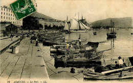 Ajaccio * Vue Sur Le Port * Bateau Pêche * Corse Du Sud 2A - Ajaccio