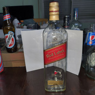 Scotland-RED LABEl-johnnie Walker-(1liter)-special Bottle-(40%)-bottles-used - Whisky