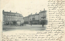 CPA FRANCE 01 " Pont De Vaux, Place Joubert". - Pont-de-Vaux