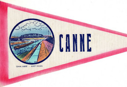ANCIEN FANION TOURISTIQUE BELGIQUE / CANNE /CANAL ALBERT / ALBERT KANAAL /  (VAANTJE - WIMPEL - PENNANT) - Obj. 'Souvenir De'