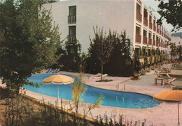 04 Gréoux Les Bains Hôtel Villa Borghese Piscine - Gréoux-les-Bains