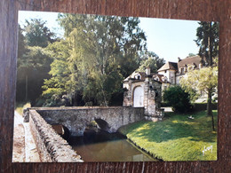 L34/1294 Louveciennes - Le Château Du Pont - Louveciennes