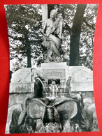 Meinigen - Brunnen - Ludwig Bechstein - Denkmal - Echt Foto - DDR 1977 - Thüringen - Meiningen