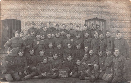 Carte Postale Photo Militaire Camp De BEVERLOO-Leopoldsburg-Région Flamande-Limbourg-Groupe Soldats Belges - Leopoldsburg (Beverloo Camp)