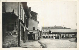 CPSM FRANCE 82 " St Nicolas De La Grave, Place De L'église". - Saint Nicolas De La Grave