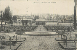 CPA FRANCE 80 "Amiens, Le Jardin Des Plantes". - Amiens