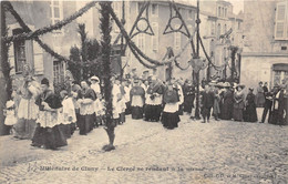 71-CLUNY- MILLENAIRE DE CLUNY- LE CLERGE SE RENDANT A LA MESSE - Cluny