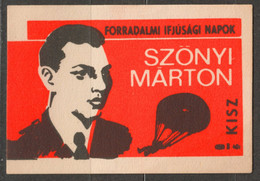 PARACHUTE Parachuting Communist Propaganda KISZ Szőnyi Márton AIRCRAFT PILOT 1970 Hungary LABEL CINDERELLA VIGNETTE - Paracaidismo