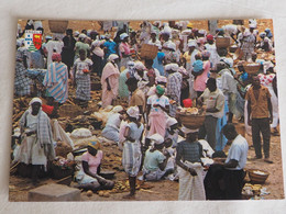 Angola Luanda Dia De Mercado     A 211 - Angola