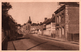 Londinières (Seine-Inférieure) Entrée Du Village, Rue Du Pont De Pierre - Edition M. Gorin, Carte Non Circulée - Londinières