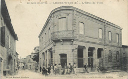 CPA FRANCE 30 " Aigues Vives, L'Hôtel De Ville". - Aigues-Vives