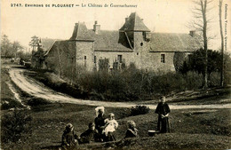 Plouaret * Le Château De Guernachannay * Chemin Route * Villageois - Plouaret