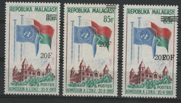 N°447a NEUFS * (MH) DOUBLE SURCHARGE + SURCHARGE TRES DECALEE VERS LE HAUT + Timbre Normal. - Madagascar (1960-...)